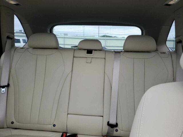 Серый БМВ Х5, объемом двигателя 3 л и пробегом 54 тыс. км за 6800 $, фото 8 на Automoto.ua