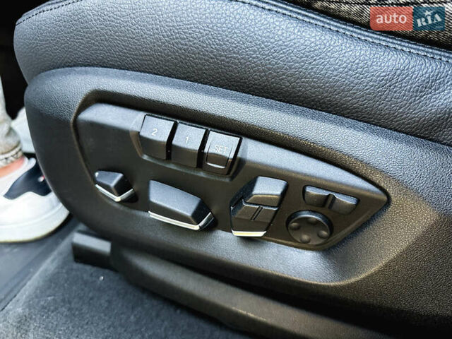 Сірий БМВ Х5, об'ємом двигуна 4.39 л та пробігом 80 тис. км за 33333 $, фото 37 на Automoto.ua