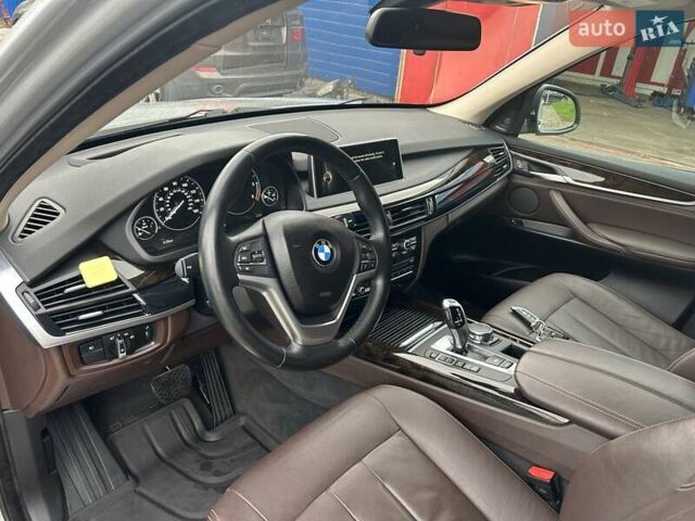 Серый БМВ Х5, объемом двигателя 2.99 л и пробегом 125 тыс. км за 32000 $, фото 17 на Automoto.ua