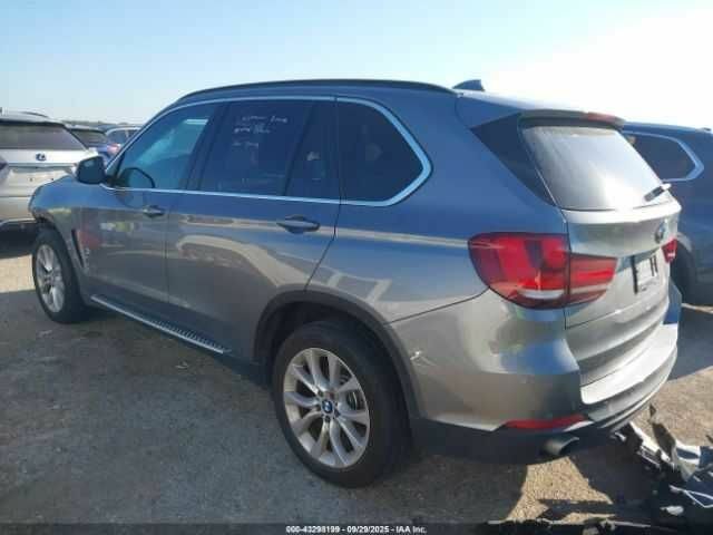 Сірий БМВ Х5, об'ємом двигуна 3 л та пробігом 54 тис. км за 6400 $, фото 2 на Automoto.ua