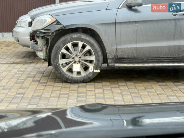 Серый БМВ Х5, объемом двигателя 3 л и пробегом 220 тыс. км за 25300 $, фото 93 на Automoto.ua
