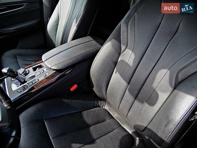 Сірий БМВ Х5, об'ємом двигуна 2 л та пробігом 160 тис. км за 27800 $, фото 9 на Automoto.ua