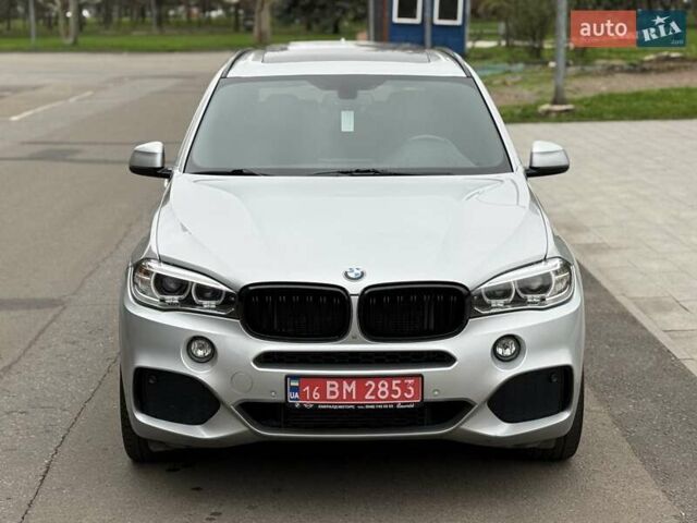 Сірий БМВ Х5, об'ємом двигуна 2.98 л та пробігом 140 тис. км за 27500 $, фото 3 на Automoto.ua