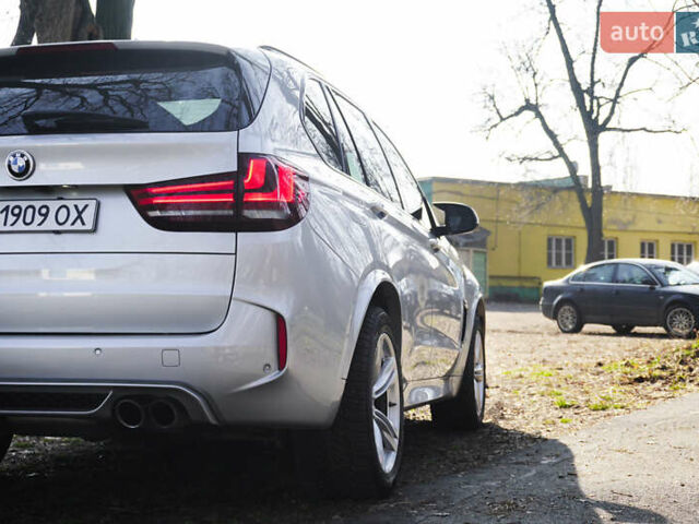 Сірий БМВ Х5, об'ємом двигуна 4.39 л та пробігом 80 тис. км за 33333 $, фото 23 на Automoto.ua