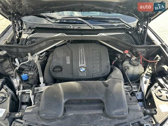 Серый БМВ Х5, объемом двигателя 2.99 л и пробегом 140 тыс. км за 42000 $, фото 33 на Automoto.ua