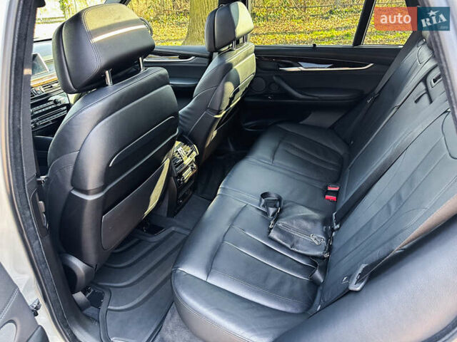 Сірий БМВ Х5, об'ємом двигуна 4.39 л та пробігом 80 тис. км за 33333 $, фото 47 на Automoto.ua