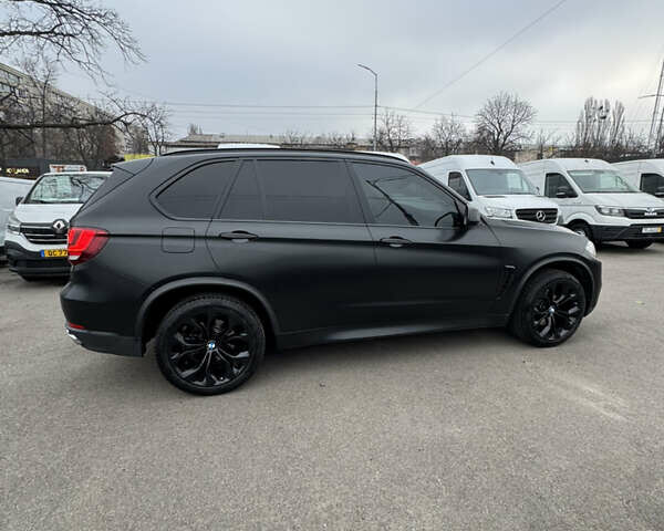 Сірий БМВ Х5, об'ємом двигуна 2 л та пробігом 161 тис. км за 23500 $, фото 9 на Automoto.ua