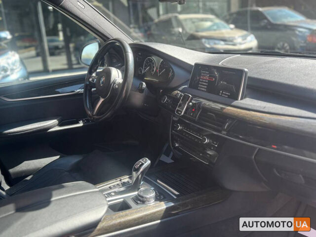 Серый БМВ Х5, объемом двигателя 3 л и пробегом 133 тыс. км за 31500 $, фото 19 на Automoto.ua