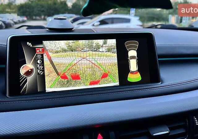 Сірий БМВ Х5, об'ємом двигуна 2.99 л та пробігом 178 тис. км за 39500 $, фото 23 на Automoto.ua