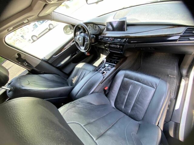 Сірий БМВ Х5, об'ємом двигуна 3 л та пробігом 140 тис. км за 15100 $, фото 5 на Automoto.ua