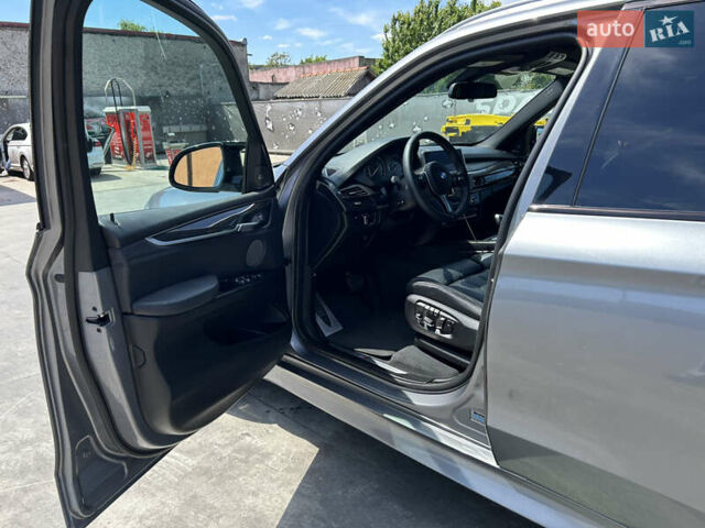 Сірий БМВ Х5, об'ємом двигуна 2 л та пробігом 136 тис. км за 31000 $, фото 39 на Automoto.ua