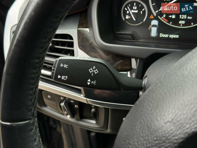 Серый БМВ Х5, объемом двигателя 3 л и пробегом 220 тыс. км за 25300 $, фото 57 на Automoto.ua