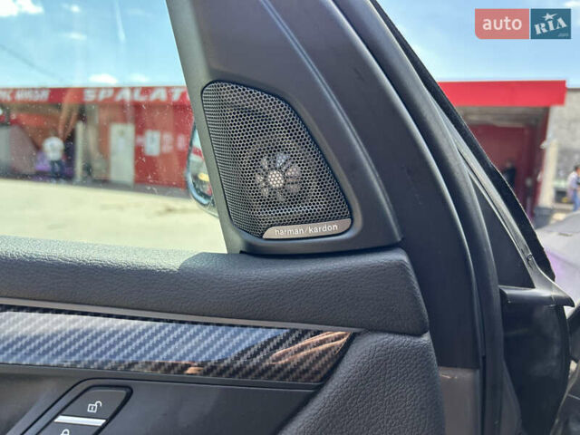 Сірий БМВ Х5, об'ємом двигуна 2 л та пробігом 136 тис. км за 31000 $, фото 62 на Automoto.ua