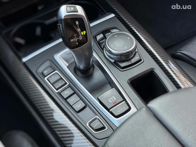 Серый БМВ Х5, объемом двигателя 2 л и пробегом 137 тыс. км за 36990 $, фото 34 на Automoto.ua