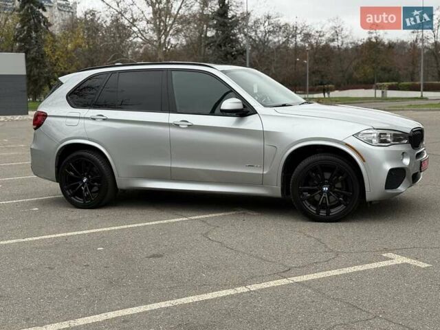 Сірий БМВ Х5, об'ємом двигуна 2.98 л та пробігом 140 тис. км за 27500 $, фото 17 на Automoto.ua