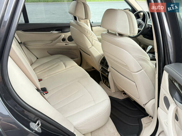 Сірий БМВ Х5, об'ємом двигуна 2 л та пробігом 124 тис. км за 32500 $, фото 33 на Automoto.ua
