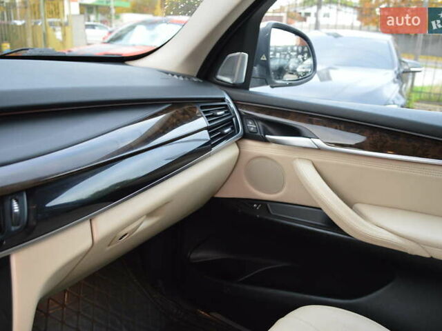 Серый БМВ Х5, объемом двигателя 2 л и пробегом 131 тыс. км за 27800 $, фото 17 на Automoto.ua