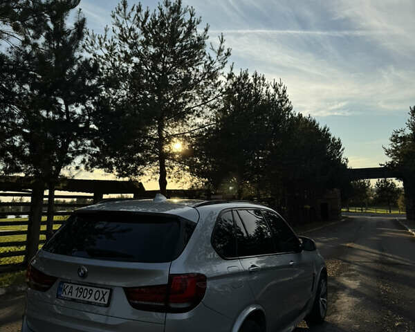 Сірий БМВ Х5, об'ємом двигуна 4.39 л та пробігом 78 тис. км за 32999 $, фото 6 на Automoto.ua