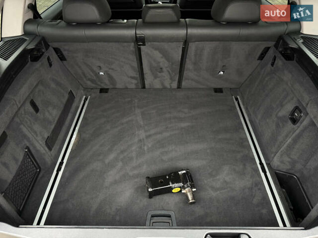 Серый БМВ Х5, объемом двигателя 3 л и пробегом 220 тыс. км за 25300 $, фото 67 на Automoto.ua