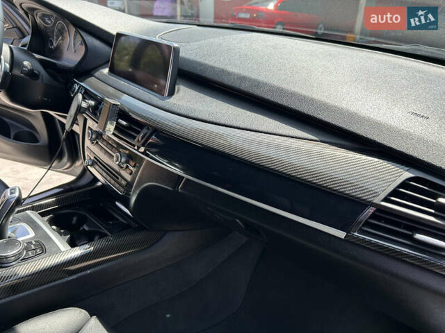 Сірий БМВ Х5, об'ємом двигуна 2 л та пробігом 136 тис. км за 31000 $, фото 32 на Automoto.ua