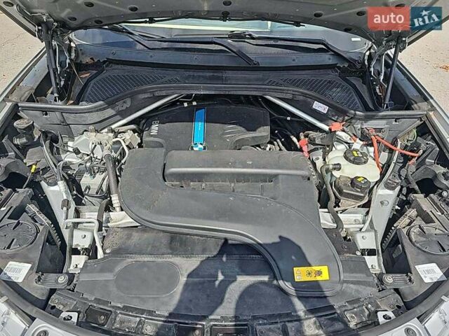 Сірий БМВ Х5, об'ємом двигуна 2 л та пробігом 119 тис. км за 22900 $, фото 14 на Automoto.ua