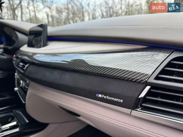 Серый БМВ Х5, объемом двигателя 3 л и пробегом 230 тыс. км за 36000 $, фото 27 на Automoto.ua