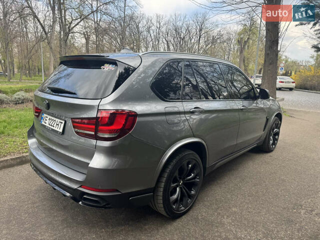Серый БМВ Х5, объемом двигателя 3 л и пробегом 230 тыс. км за 36000 $, фото 7 на Automoto.ua