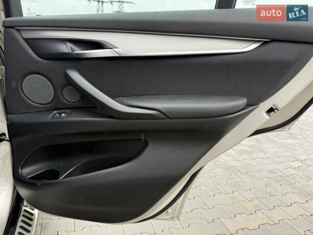 Серый БМВ Х5, объемом двигателя 3 л и пробегом 131 тыс. км за 29350 $, фото 18 на Automoto.ua