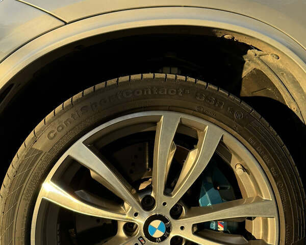 Сірий БМВ Х5, об'ємом двигуна 4.39 л та пробігом 78 тис. км за 32999 $, фото 3 на Automoto.ua