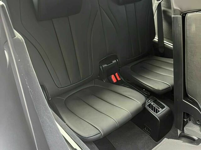 Серый БМВ Х5, объемом двигателя 3 л и пробегом 75 тыс. км за 21500 $, фото 13 на Automoto.ua