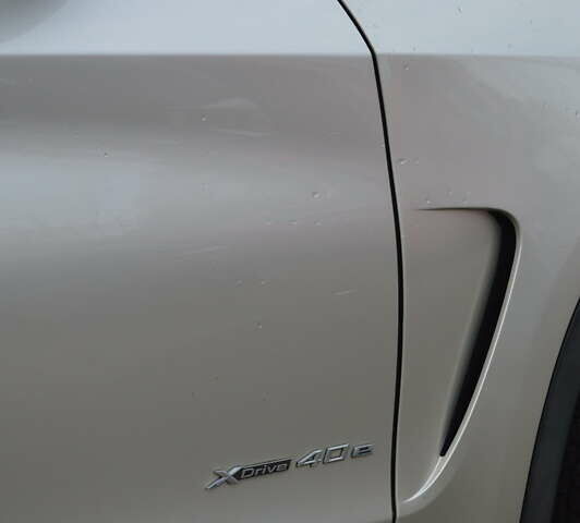 Серый БМВ Х5, объемом двигателя 2 л и пробегом 131 тыс. км за 27800 $, фото 46 на Automoto.ua