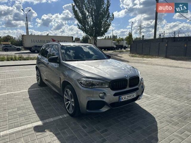 Серый БМВ Х5, объемом двигателя 2.99 л и пробегом 140 тыс. км за 42000 $, фото 3 на Automoto.ua
