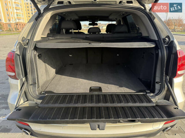 Сірий БМВ Х5, об'ємом двигуна 2.99 л та пробігом 131 тис. км за 27850 $, фото 17 на Automoto.ua