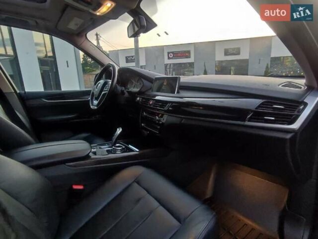 Серый БМВ Х5, объемом двигателя 2.98 л и пробегом 207 тыс. км за 23950 $, фото 14 на Automoto.ua