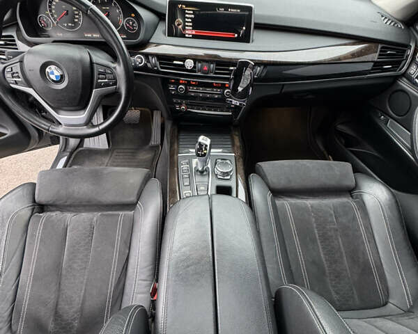 Сірий БМВ Х5, об'ємом двигуна 2 л та пробігом 161 тис. км за 23500 $, фото 22 на Automoto.ua