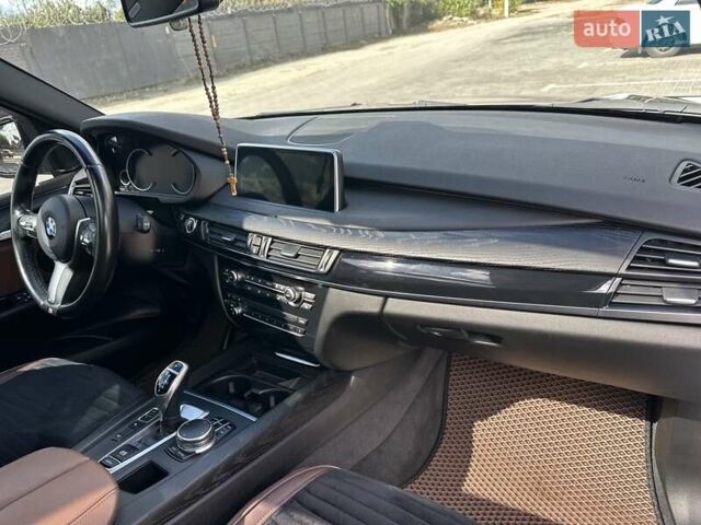 Серый БМВ Х5, объемом двигателя 2.99 л и пробегом 140 тыс. км за 42000 $, фото 12 на Automoto.ua