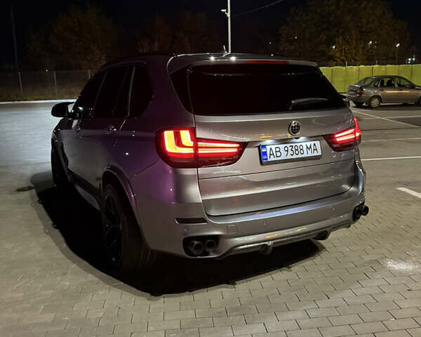 Серый БМВ Х5, объемом двигателя 2.98 л и пробегом 156 тыс. км за 30000 $, фото 12 на Automoto.ua