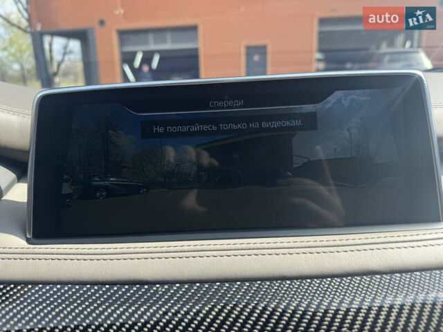 Серый БМВ Х5, объемом двигателя 3 л и пробегом 230 тыс. км за 36000 $, фото 48 на Automoto.ua