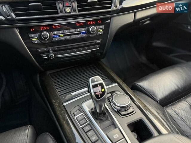 Серый БМВ Х5, объемом двигателя 2.98 л и пробегом 148 тыс. км за 23700 $, фото 59 на Automoto.ua