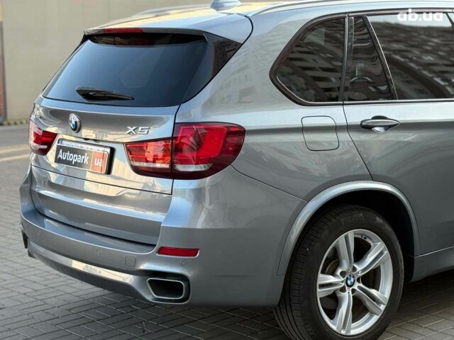 Серый БМВ Х5, объемом двигателя 2 л и пробегом 137 тыс. км за 36990 $, фото 4 на Automoto.ua