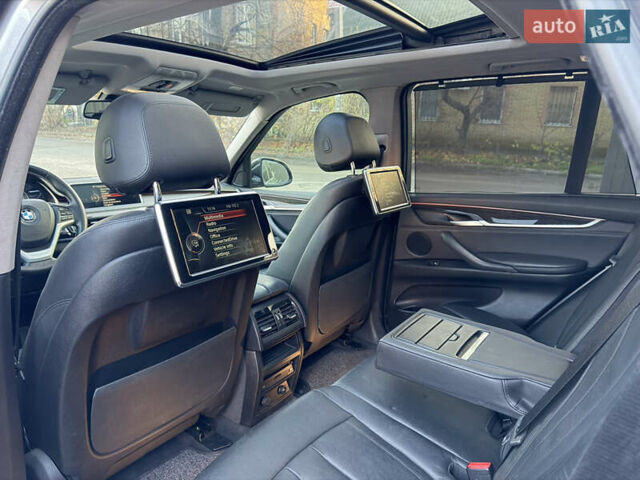 Серый БМВ Х5, объемом двигателя 2.98 л и пробегом 209 тыс. км за 19500 $, фото 22 на Automoto.ua