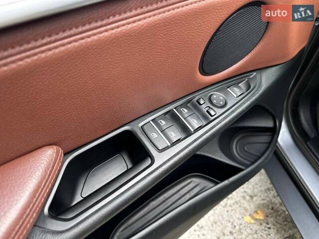 Сірий БМВ Х5, об'ємом двигуна 0 л та пробігом 86 тис. км за 24000 $, фото 33 на Automoto.ua