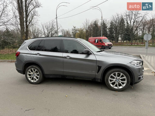 Серый БМВ Х5, объемом двигателя 2 л и пробегом 89 тыс. км за 27000 $, фото 1 на Automoto.ua