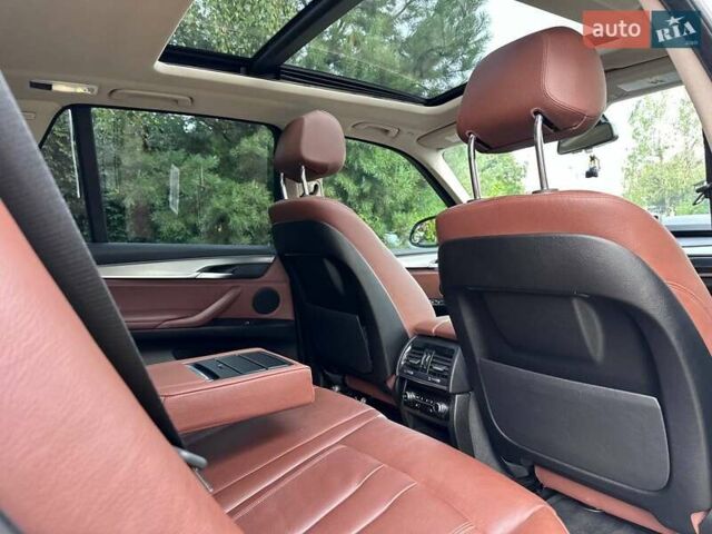 Сірий БМВ Х5, об'ємом двигуна 0 л та пробігом 86 тис. км за 24000 $, фото 16 на Automoto.ua