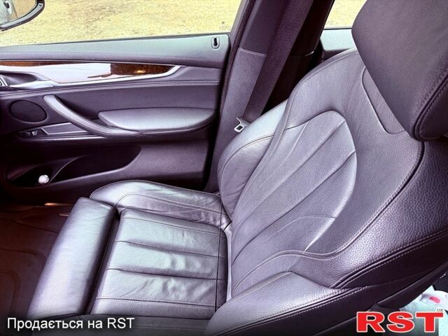 Серый БМВ Х5, объемом двигателя 3 л и пробегом 163 тыс. км за 41000 $, фото 12 на Automoto.ua