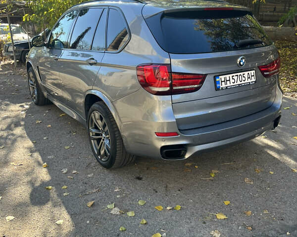 Серый БМВ Х5, объемом двигателя 2.98 л и пробегом 94 тыс. км за 29900 $, фото 7 на Automoto.ua