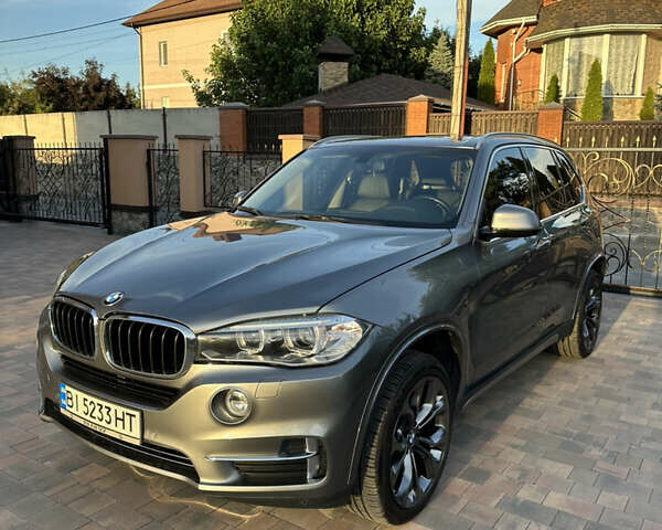 Серый БМВ Х5, объемом двигателя 2.98 л и пробегом 155 тыс. км за 25000 $, фото 4 на Automoto.ua
