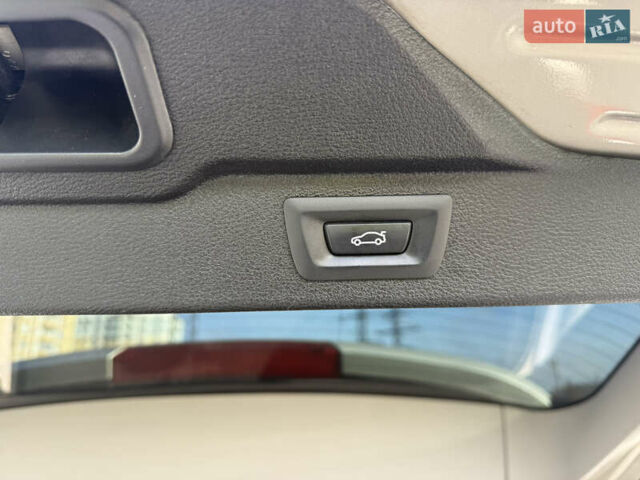 Сірий БМВ Х5, об'ємом двигуна 2.99 л та пробігом 131 тис. км за 27850 $, фото 18 на Automoto.ua