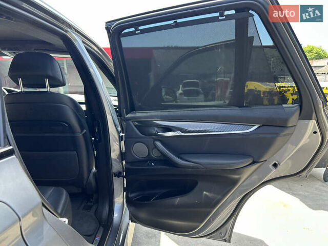 Сірий БМВ Х5, об'ємом двигуна 2 л та пробігом 136 тис. км за 31000 $, фото 22 на Automoto.ua