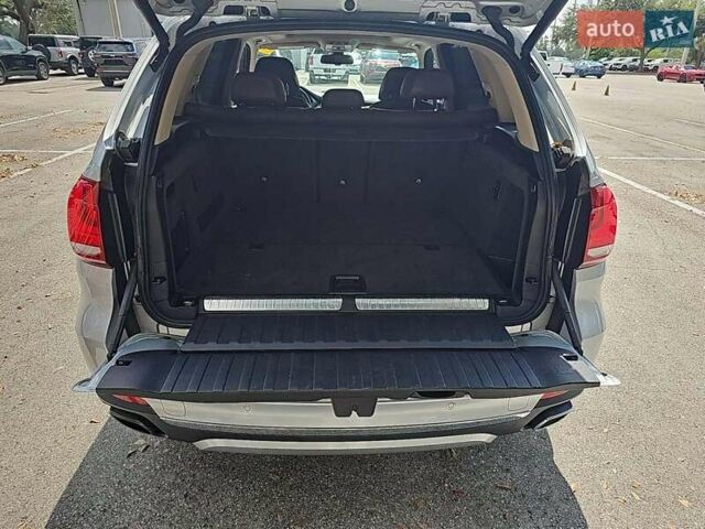 Сірий БМВ Х5, об'ємом двигуна 2 л та пробігом 119 тис. км за 22900 $, фото 11 на Automoto.ua